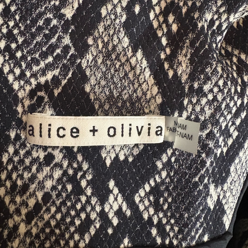 🌹ALICE + OLIVIA Snake-Print Cotton-Blend Blazer, Size 4 - Picture 6 of 6